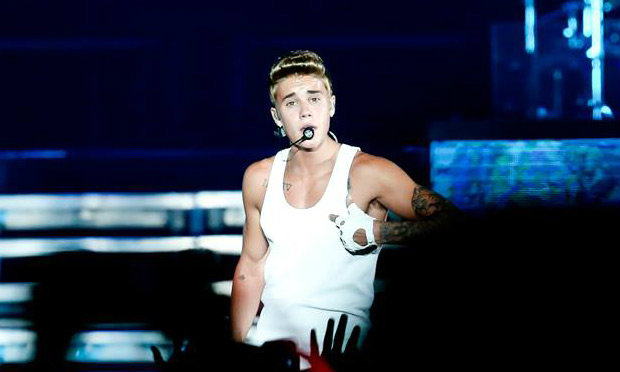 บีลีบเบอร์ไทยปลื้มปริ่ม เต็มอิ่มคอนเสิร์ต Justin Bieber Believe Tour 2013